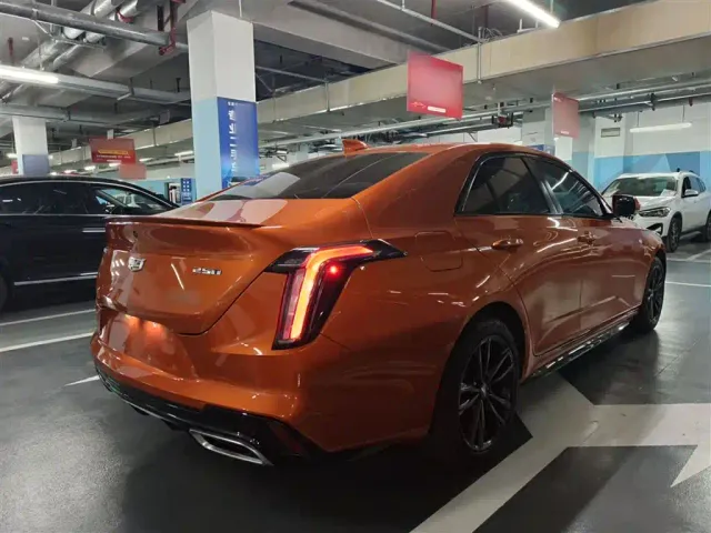 Cadillac CT4 — Фото автомобиля 6