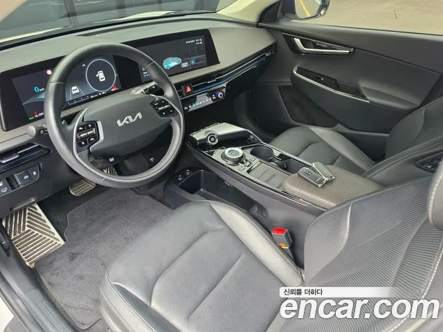 Kia EV6 — Фото автомобиля 10