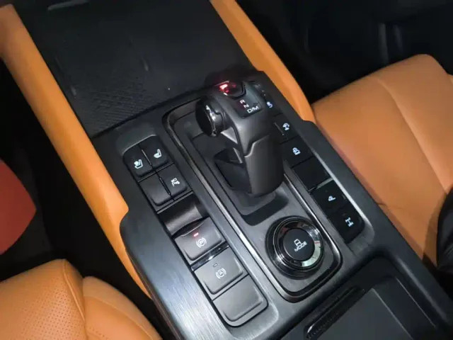 Haval H9 — Фото автомобиля 13