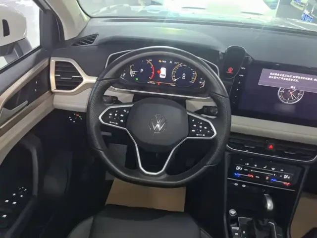 Volkswagen Tharu — Фото автомобиля 10