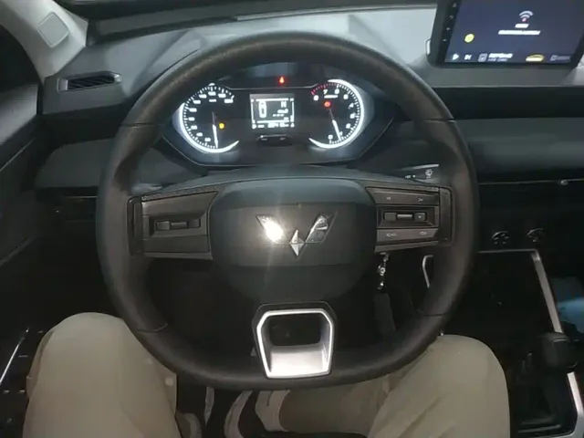 Wuling Xingchi — Фото автомобиля 10