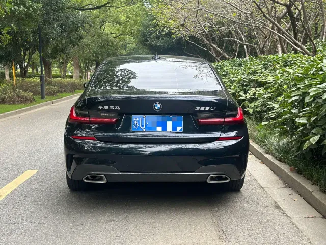 BMW 3 Series — Фото автомобиля 16