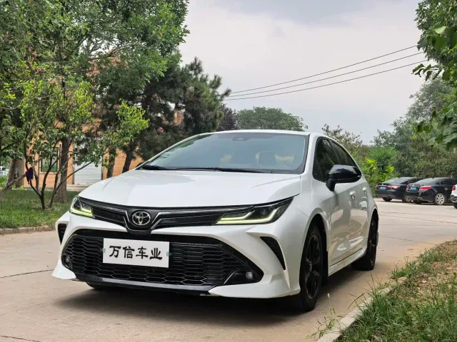 Toyota Corolla — Фото автомобиля 2