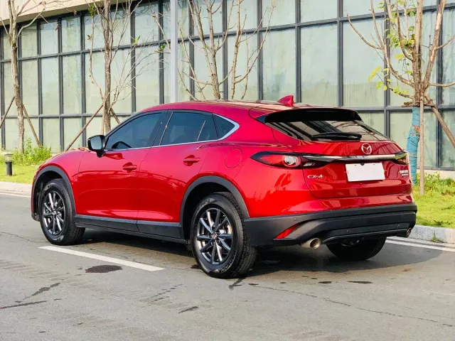 Mazda Mazda CX-4 2021 2.0L Auto FWD Skyactiv Vitality Edition — Фото автомобиля 6