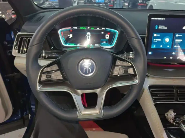 BYD Song PLUS — Фото автомобиля 10