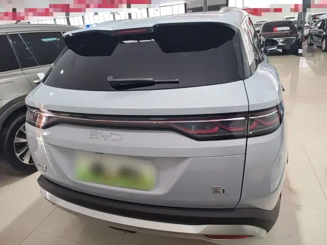 BYD Song L DM-i — Фото автомобиля 5