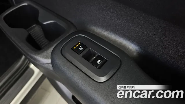 Hyundai Santa Fe MX5 — Фото автомобиля 24