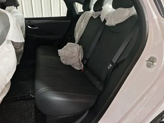 BYD Qin PLUS — Фото автомобиля 16