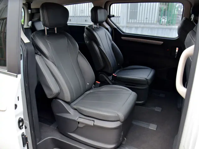Maxus G20 — Фото автомобиля 9