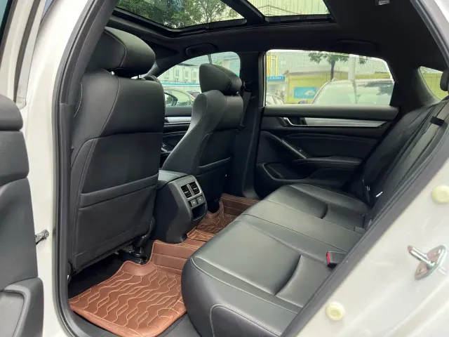 Honda Inspire — Фото автомобиля 6