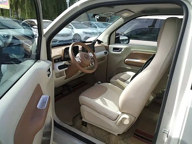 Wuling Hongguang Mini EV — Фото автомобиля 14