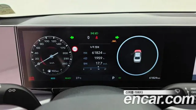 Hyundai Grandeur GN7 — Фото автомобиля 8