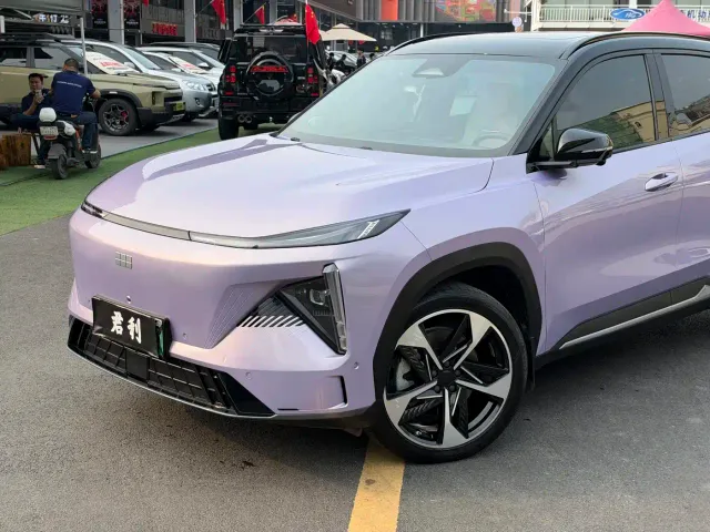 Geely Galaxy L7 — Фото автомобиля 3