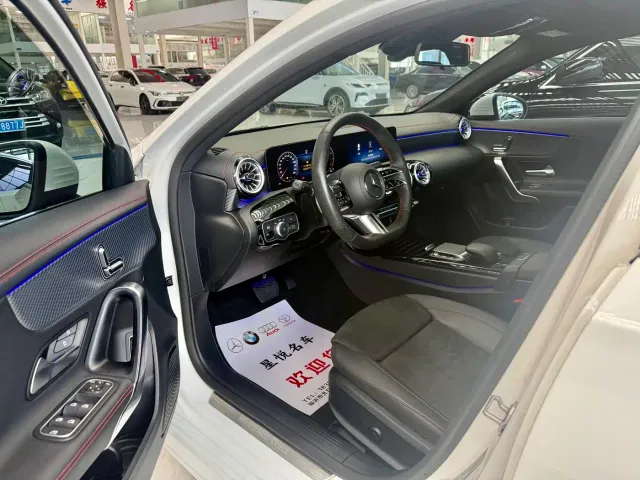 Mercedes-Benz A-Class — Фото автомобиля 5