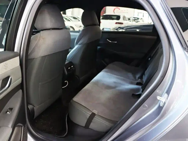 BYD Qin PLUS — Фото автомобиля 5