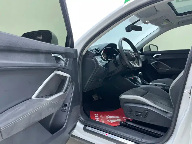 Audi Q3 — Фото автомобиля 19