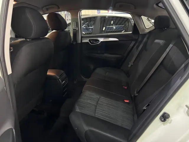 Nissan Sylphy — Фото автомобиля 6