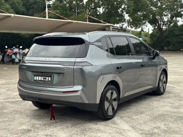 GAC Aion Y — Фото автомобиля 5