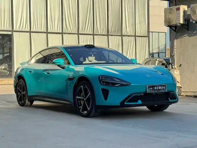 Xiaomi SU7 — Фото автомобиля 3