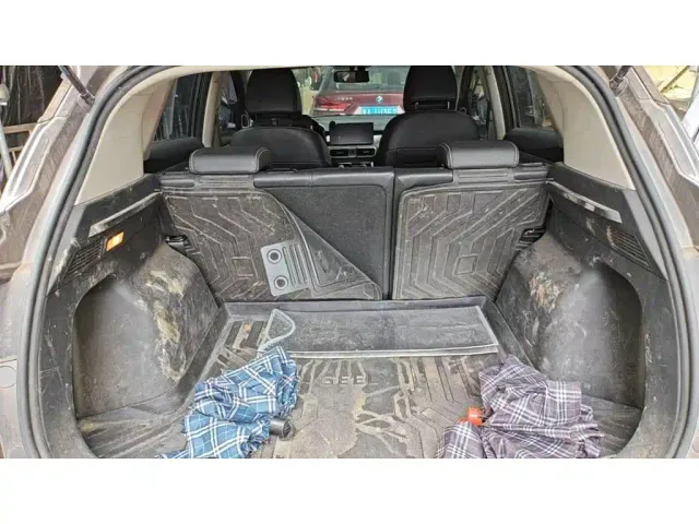 Geely Binyue — Фото автомобиля 7