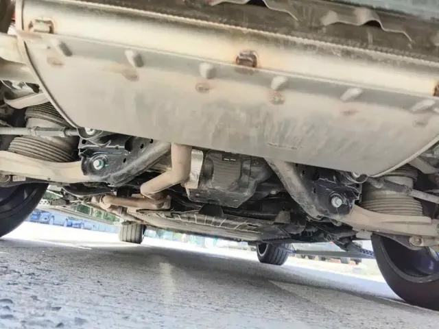 Geely Galaxy Galaxy M9 2025 Base Model — Фото автомобиля 6