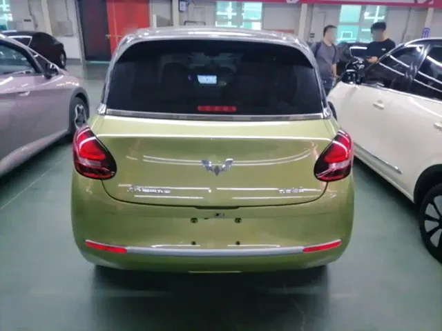 Wuling Bingo — Фото автомобиля 5