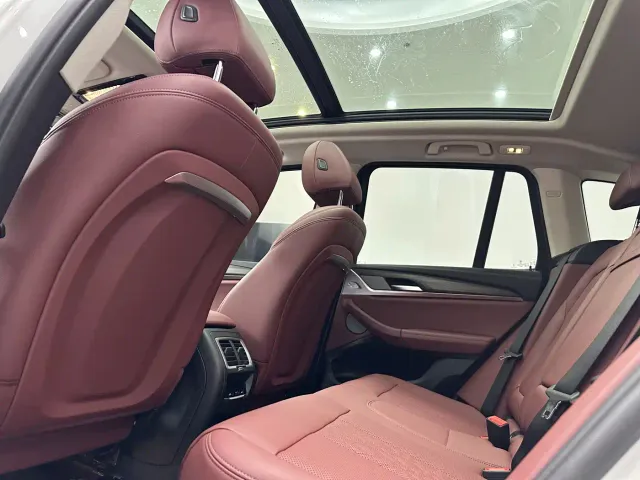 BMW X3 — Фото автомобиля 15