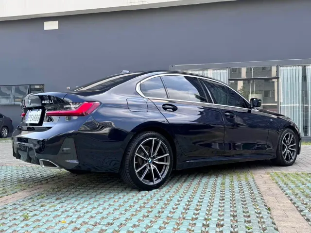 BMW 3 Series — Фото автомобиля 7