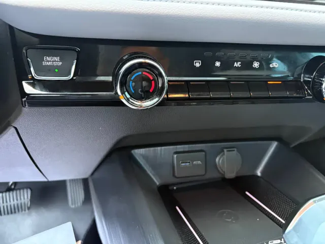 Chevrolet Monza — Фото автомобиля 13