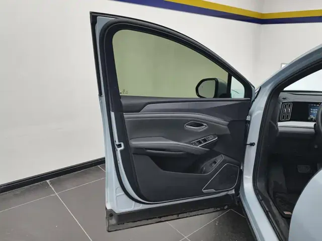 BYD Song L DM-i — Фото автомобиля 7