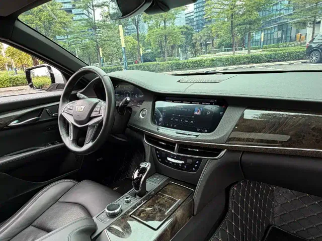 Cadillac CT6 — Фото автомобиля 9