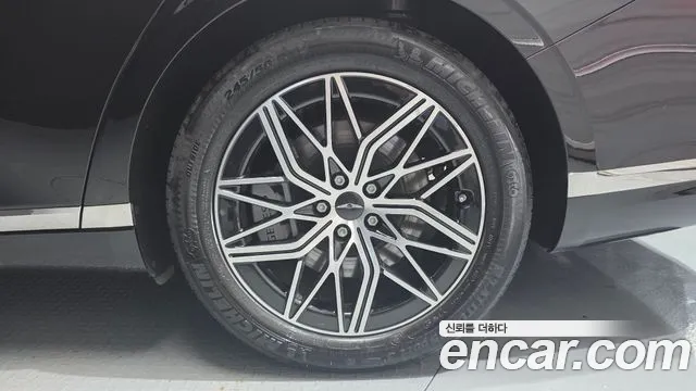 Genesis G90 RS4 — Фото автомобиля 6