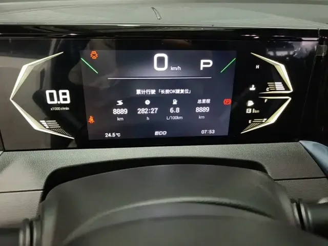 GAC Trumpchi GS3 — Фото автомобиля 11