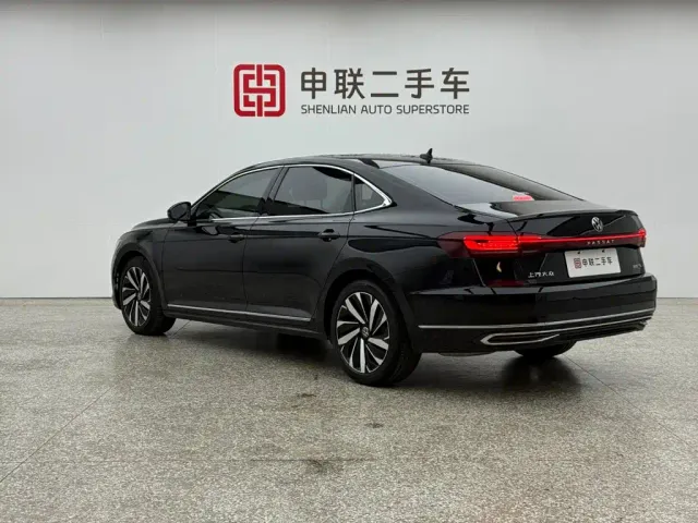 Volkswagen Passat 2025 Outstanding 380TSI Dragon Soaring Edition — Фото автомобиля 2
