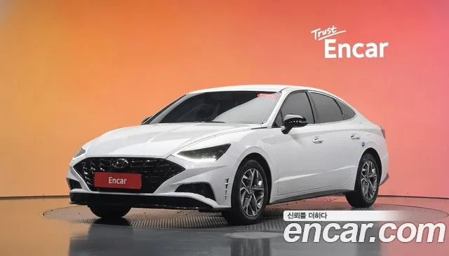 Фотография автомобиля — Hyundai Sonata DN8