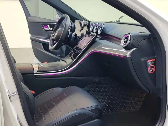 Mercedes-Benz C-Class — Фото автомобиля 11