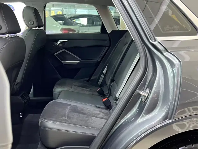 Audi Q3 — Фото автомобиля 13