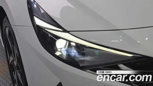 Hyundai AVANTE Avante (CN7) — Фото автомобиля 22