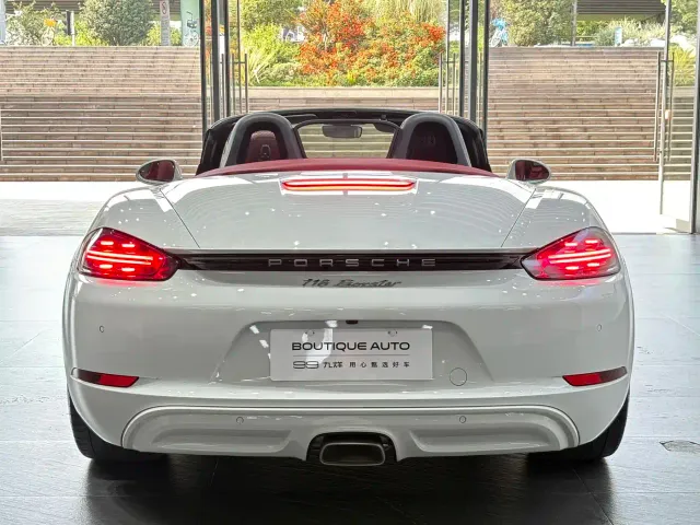 Porsche 718 — Фото автомобиля 5