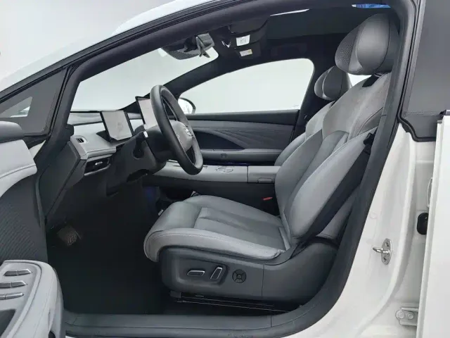 Nissan N7 — Фото автомобиля 10