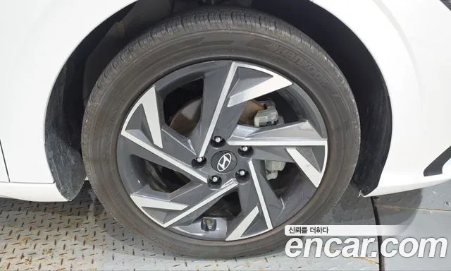 Hyundai Avante — Фото автомобиля 6