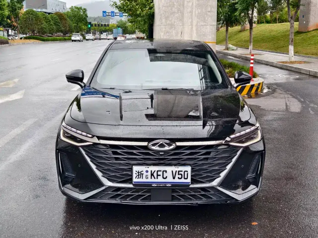 Chery Arrizo 8 — Фото автомобиля 2