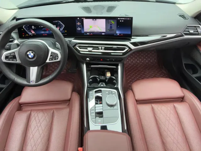 BMW 3 Series — Фото автомобиля 16