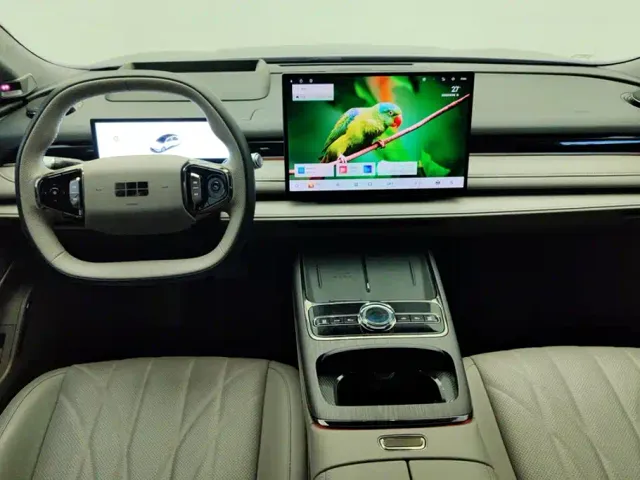 Geely Galaxy Xingyao 8 — Фото автомобиля 12