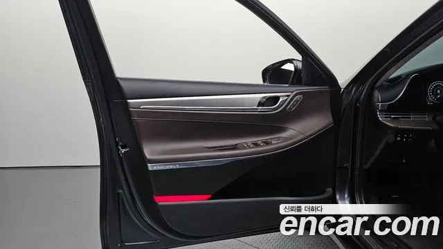 Hyundai Grandeur New — Фото автомобиля 13
