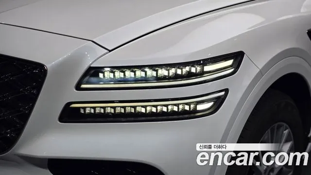 Genesis GV80 — Фото автомобиля 7