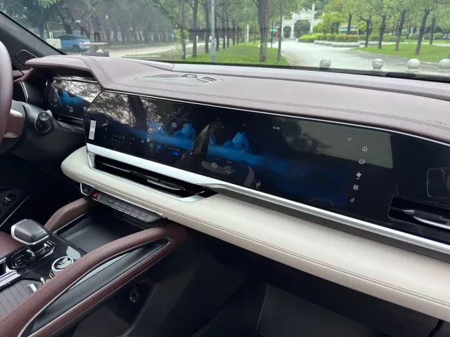 Geely Xingyue L — Фото автомобиля 19