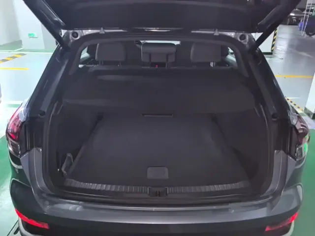 Audi Q4 e-tron — Фото автомобиля 18