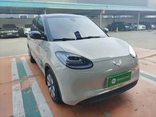 Wuling Bingo — Фото автомобиля 3