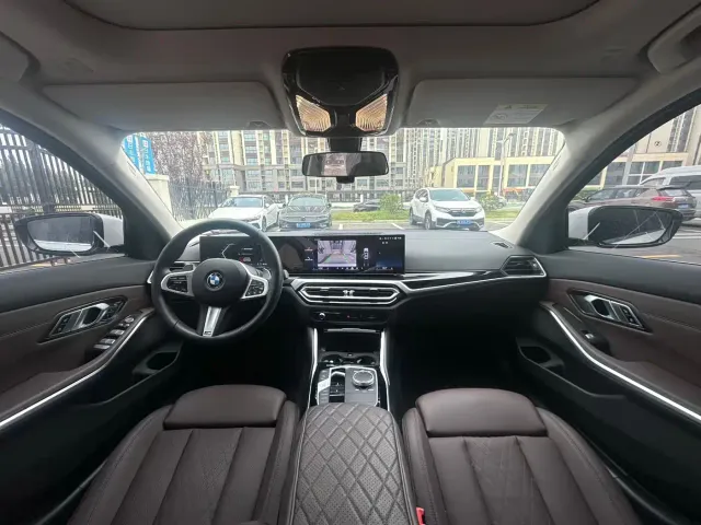 BMW 3 Series — Фото автомобиля 6